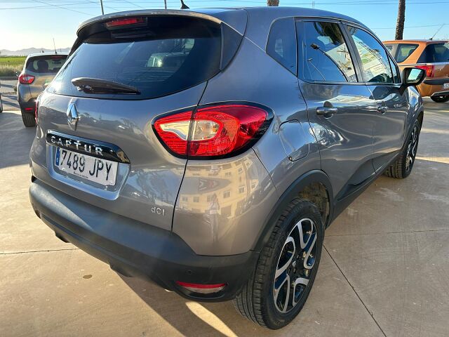 RENAULT CAPTUR ENERGY ZEN 1.5 DCI SPANISH LHD IN SPAIN 62000 MILES SUPERB 2016